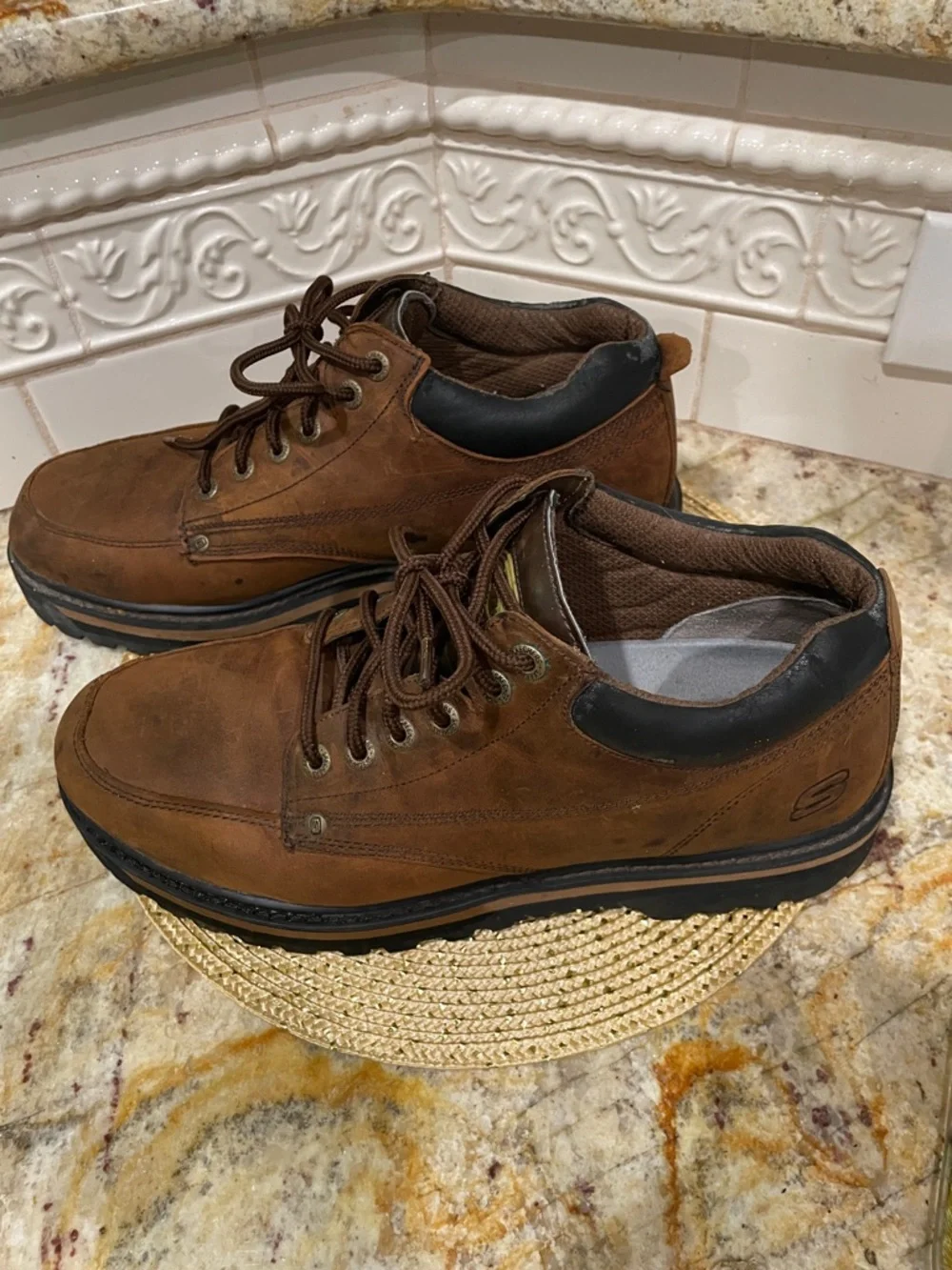 Skechers Brown Lace-Up Men's Work shoe size 13